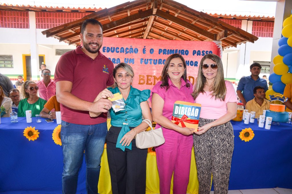 Inauguração da escola
